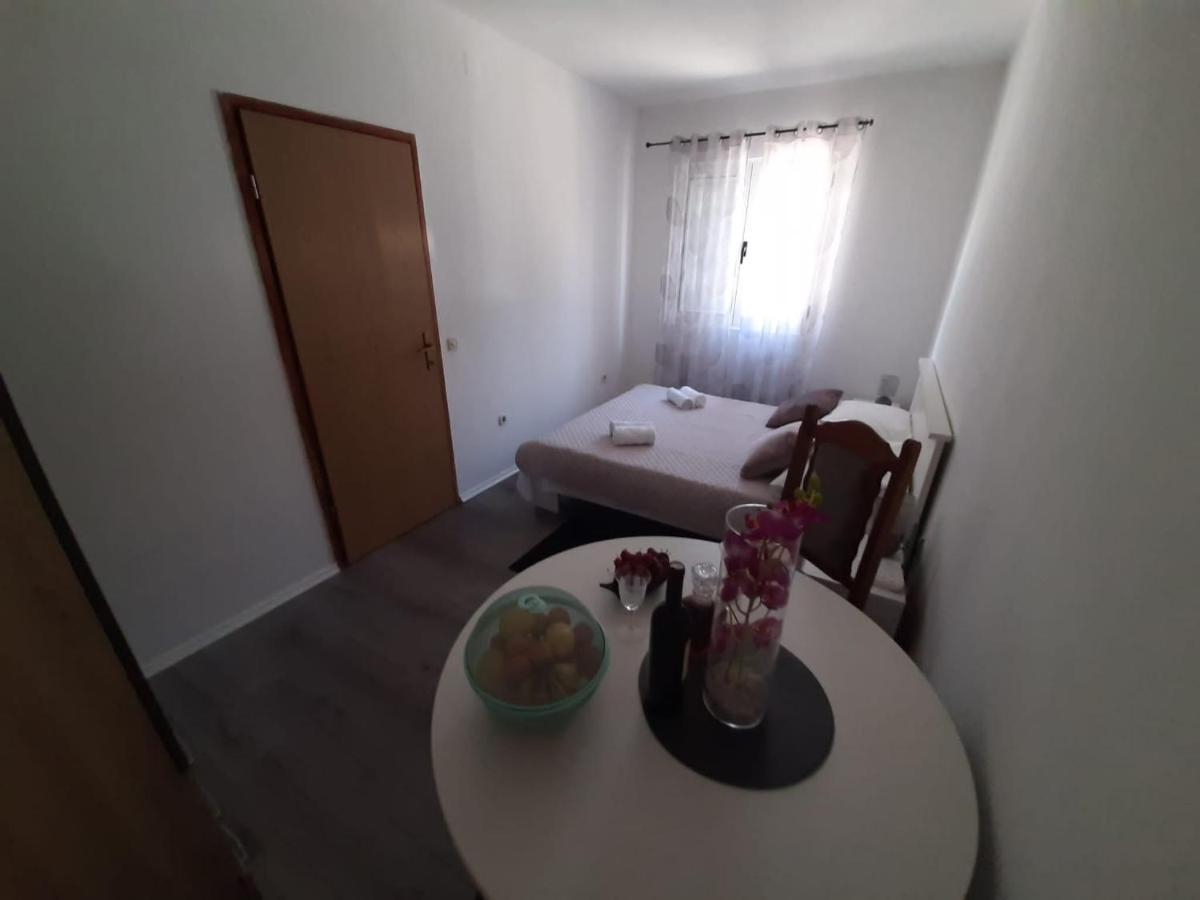 Apartman Jadranka Rogotin Экстерьер фото